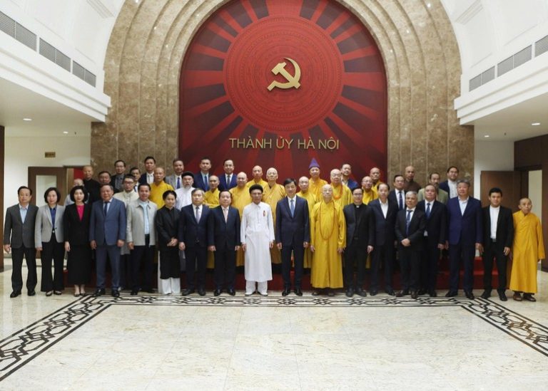 1000026393-6787-8260